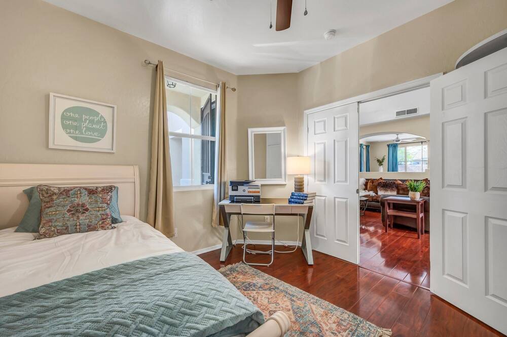 Photo of Bedroom in Foothills