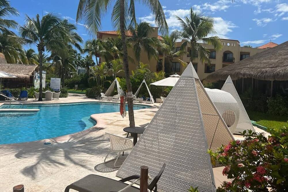 Photo of Outdoor in Playacar Fase II
