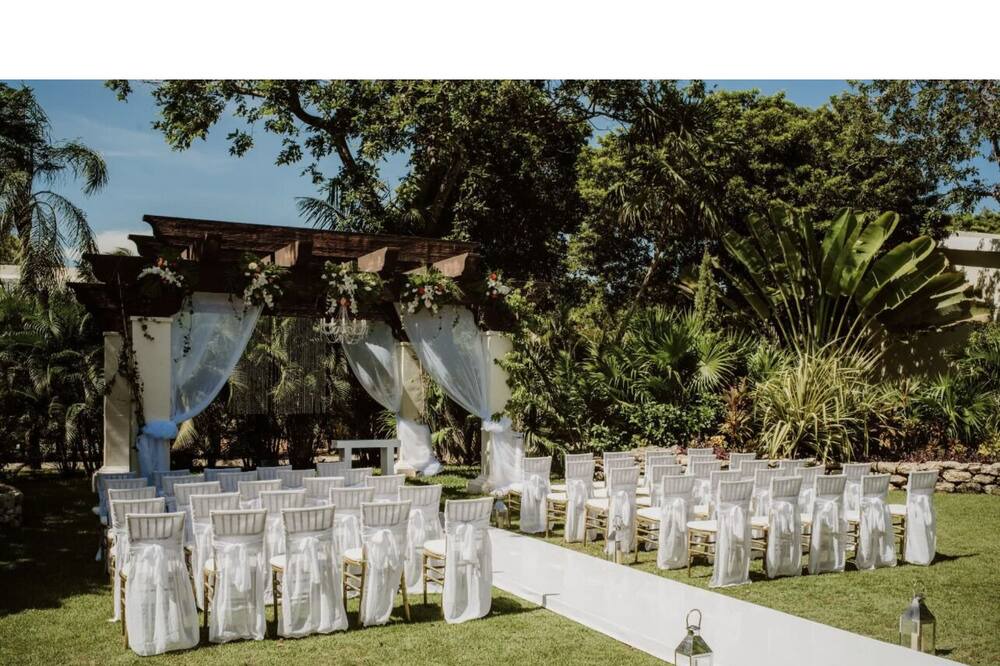 Photo of Outdoor in Playacar Fase II
