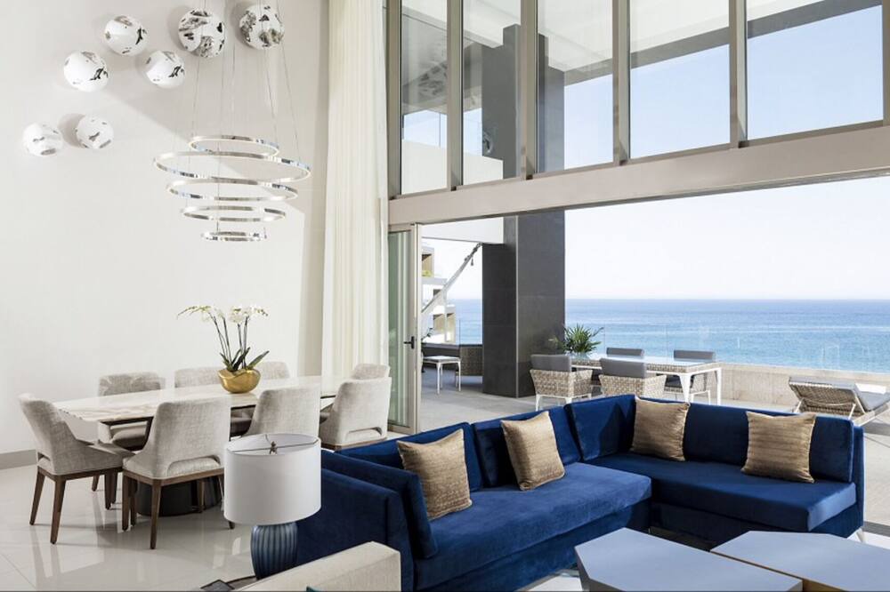 Photo of Livingroom in General Panfilo Natera