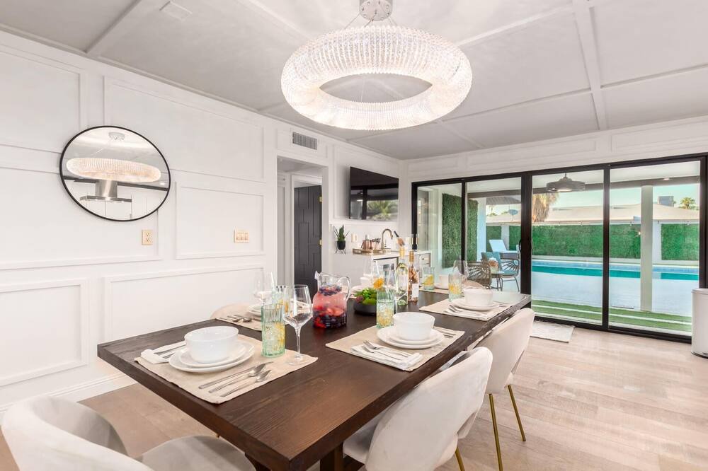 Photo of Livingroom in Scottsdale Country Acres