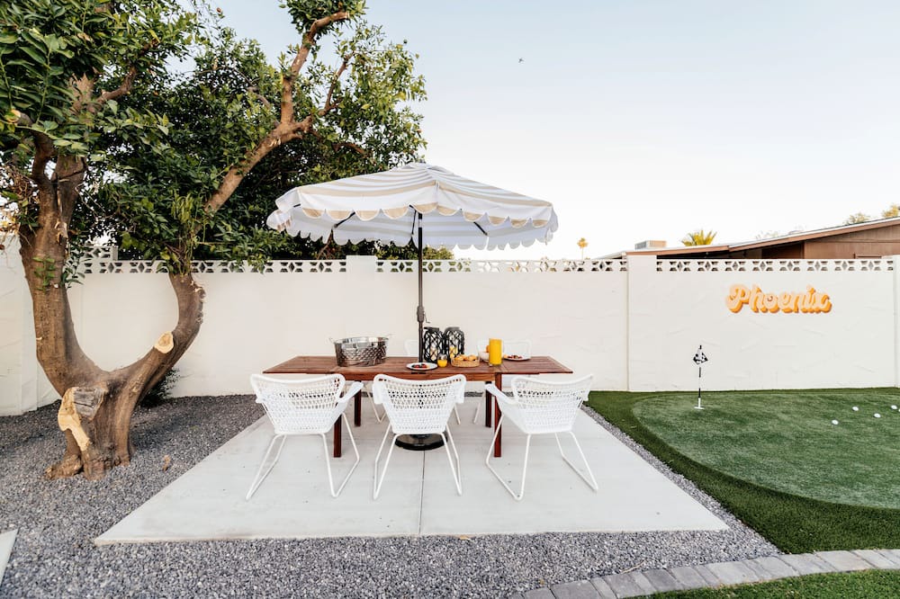 Photo of Patio Balcony in North Mountain