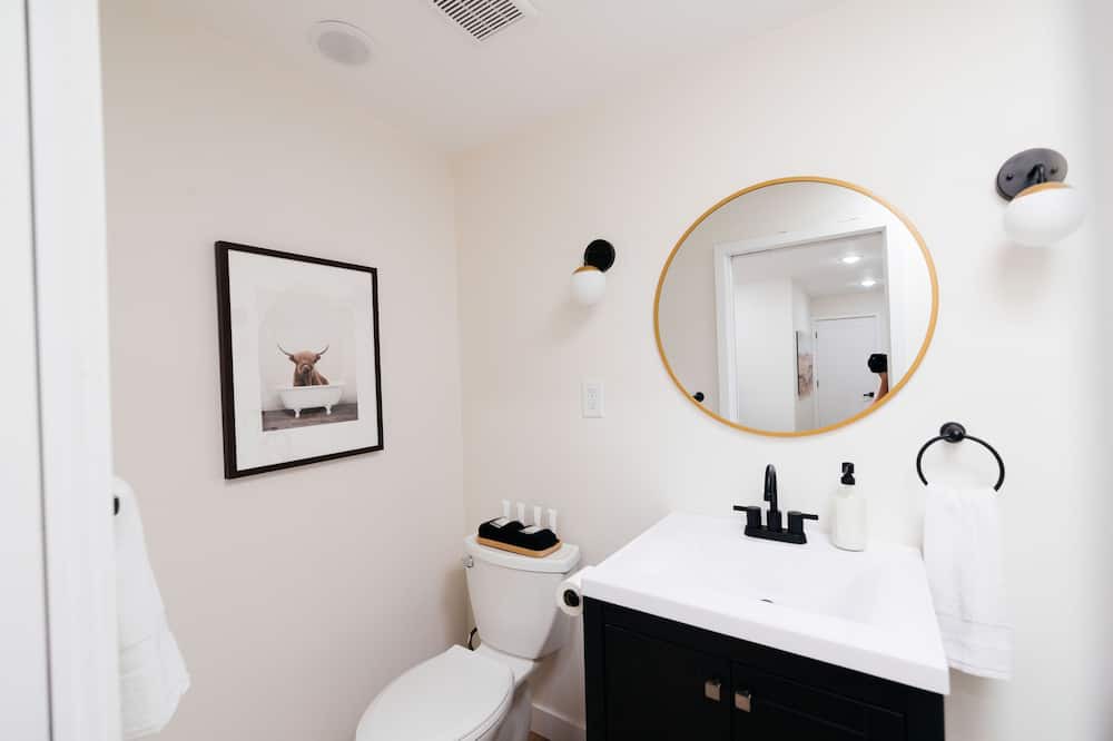 Photo of Bathroom in North Mountain