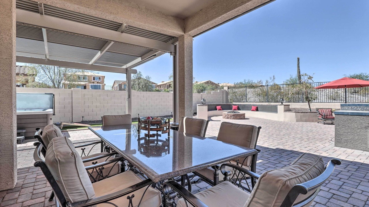 Photo of Patio Balcony in Montecito in Estrella