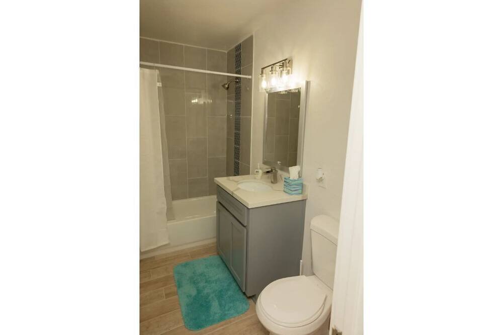 Photo of Bathroom in Yuma