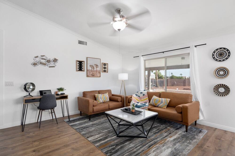 Photo of Livingroom in Glendale