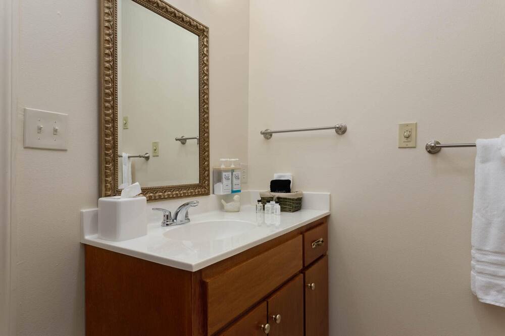 Photo of Bathroom in Rio Hondo