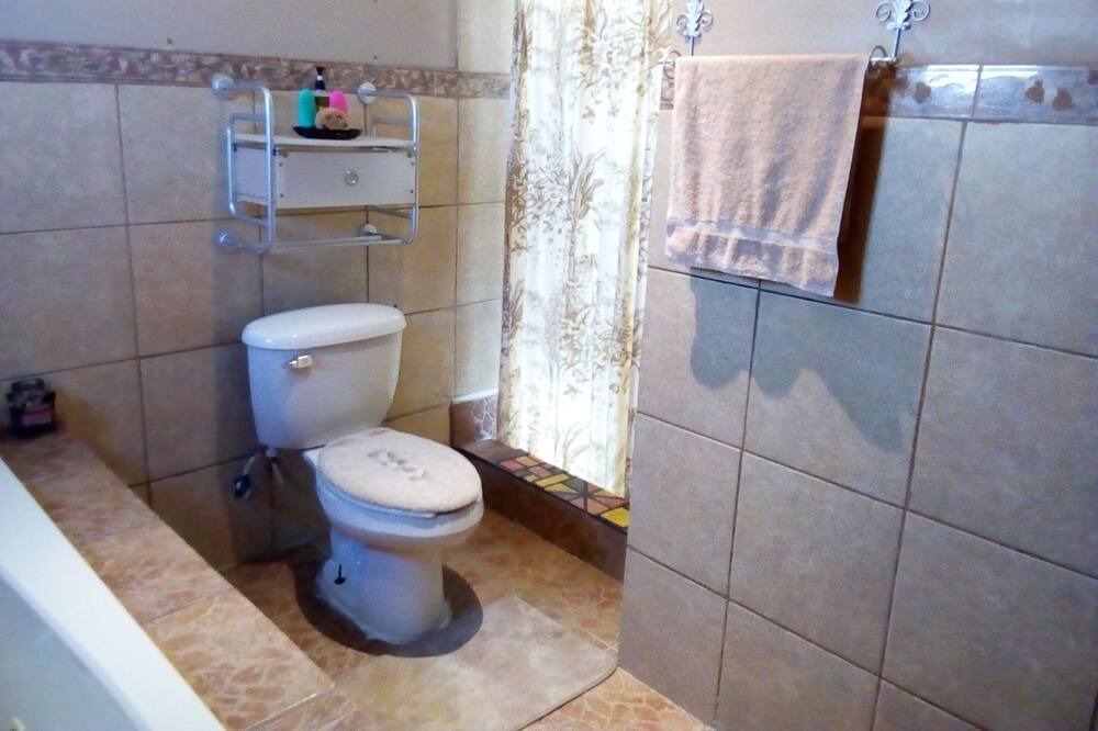 Photo of Bathroom in Ensenada