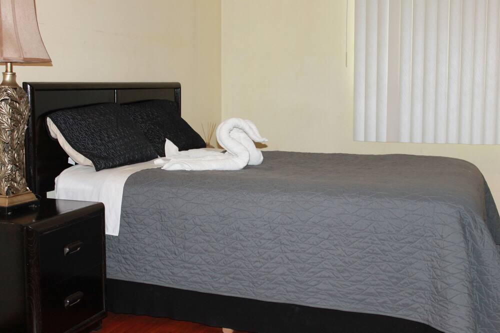 Photo of Bedroom in Ensenada
