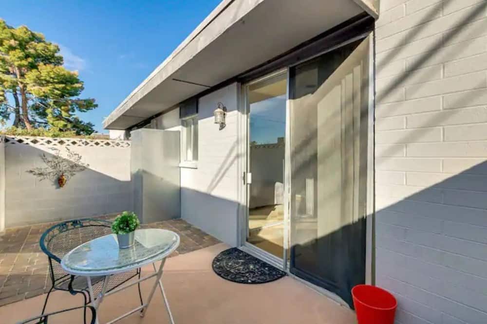 Photo of Patio Balcony in Arcadia Lite