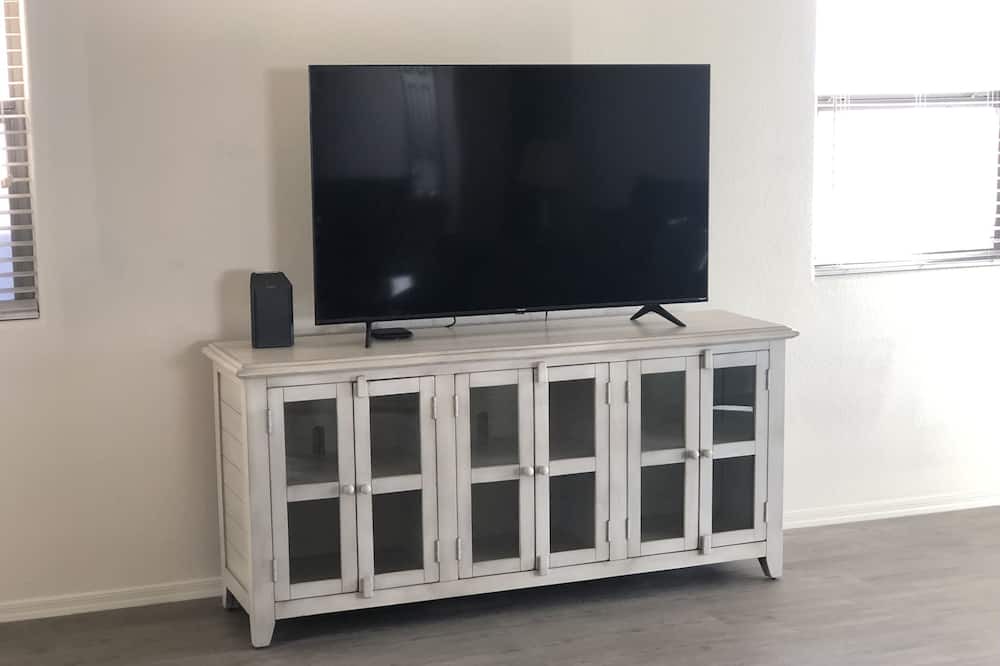 Photo of Bedroom in Oasis at Magic Ranch