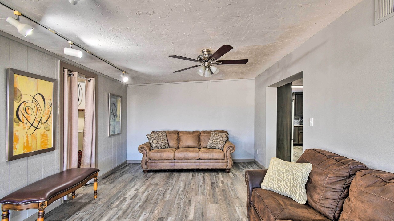 Photo of Livingroom in Newcastle Village