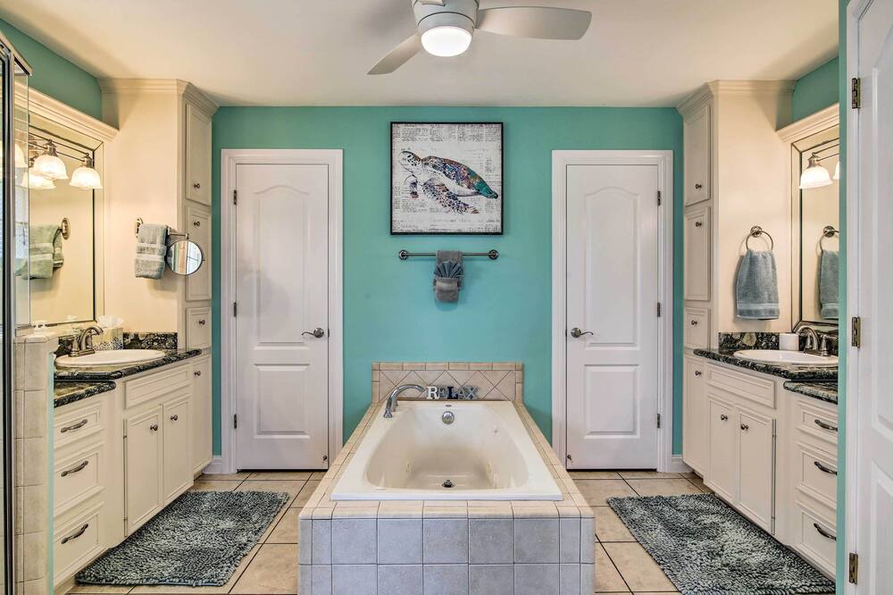 Photo of Bathroom in Laguna Vista
