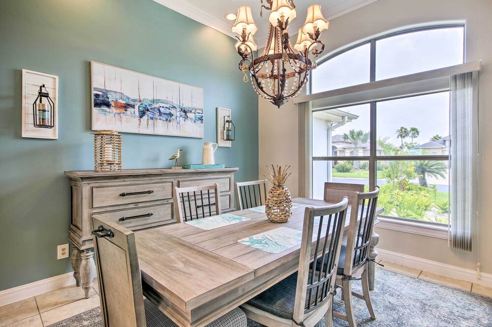 Photo of Kitchen in Laguna Vista