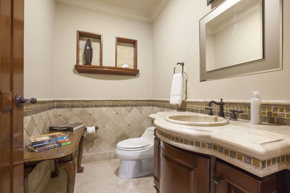 Photo of Bathroom in La Paz