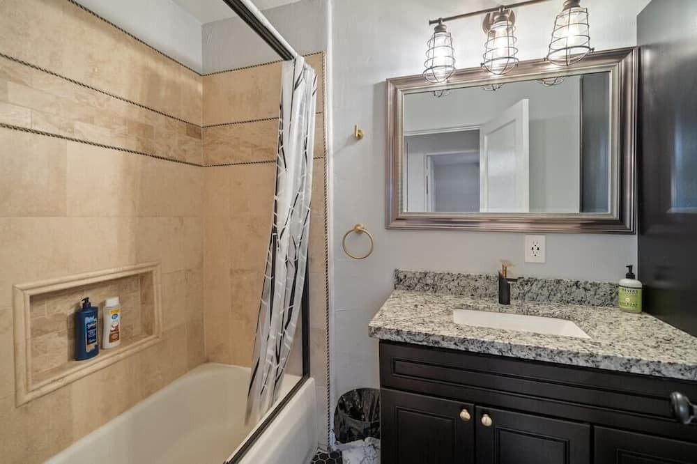 Photo of Bathroom in Coronado