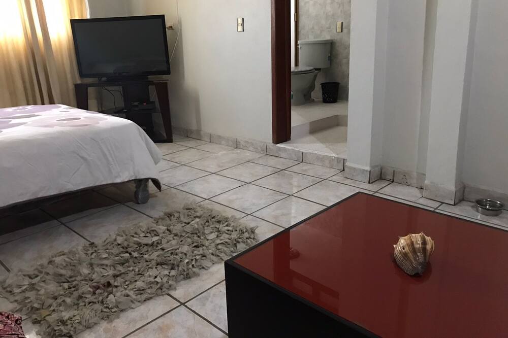 Photo of Bedroom in Tlaquepaque
