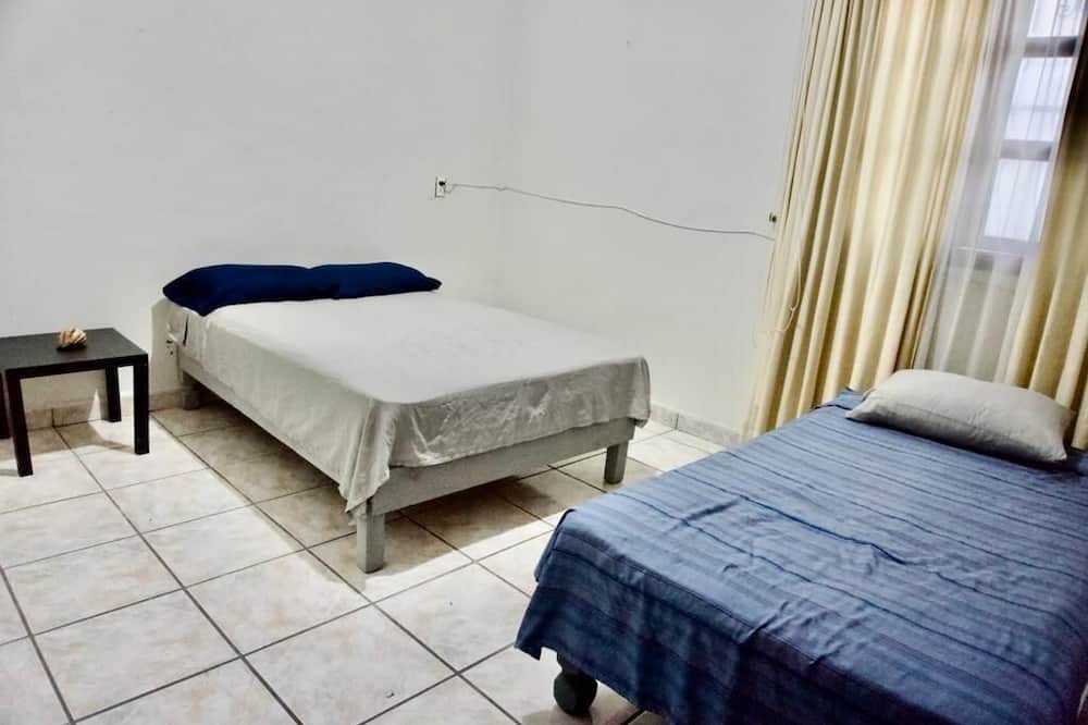 Photo of Bedroom in Tlaquepaque
