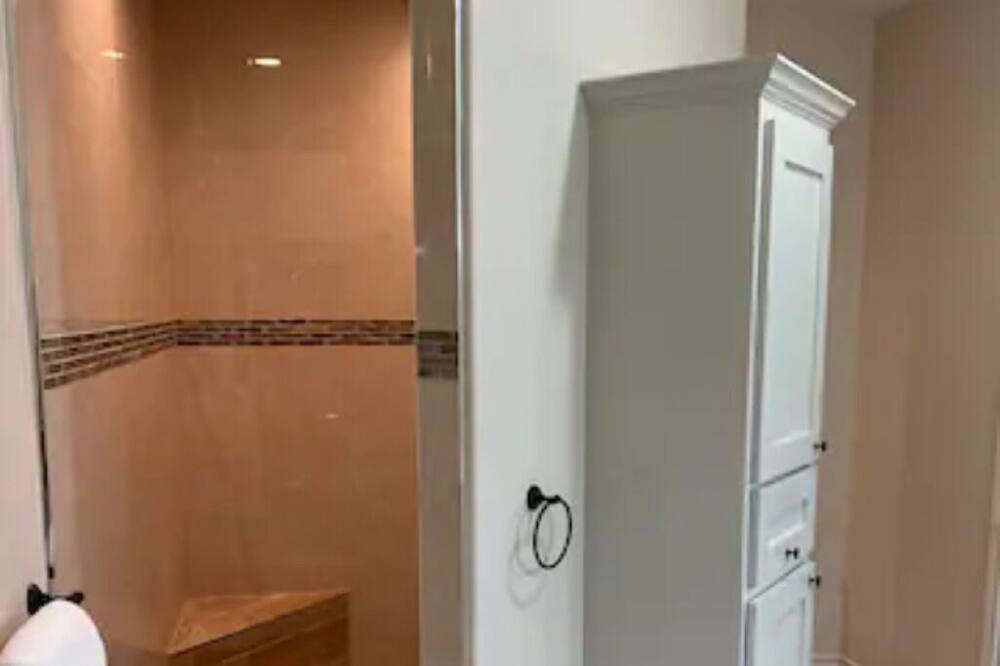 Photo of Bathroom in Harlingen