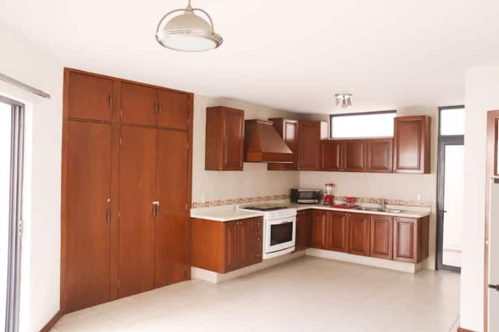 Photo of Kitchen in Zona Expo