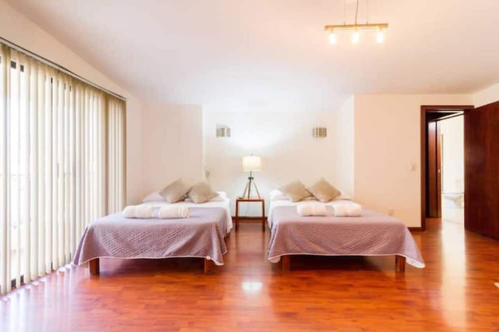 Photo of Bedroom in Zona Expo