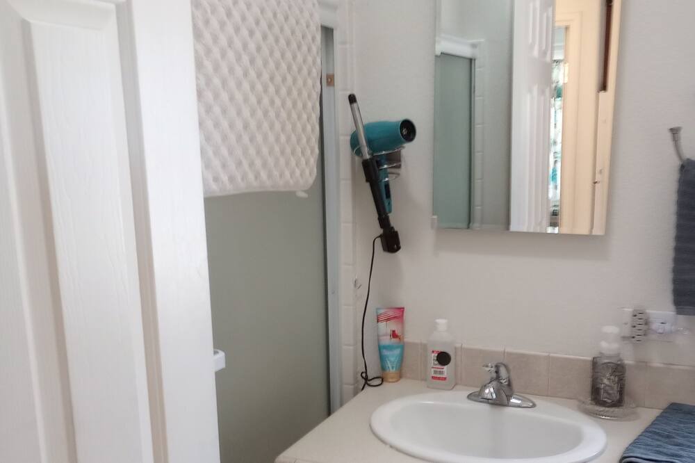 Photo of Bathroom in Yuma
