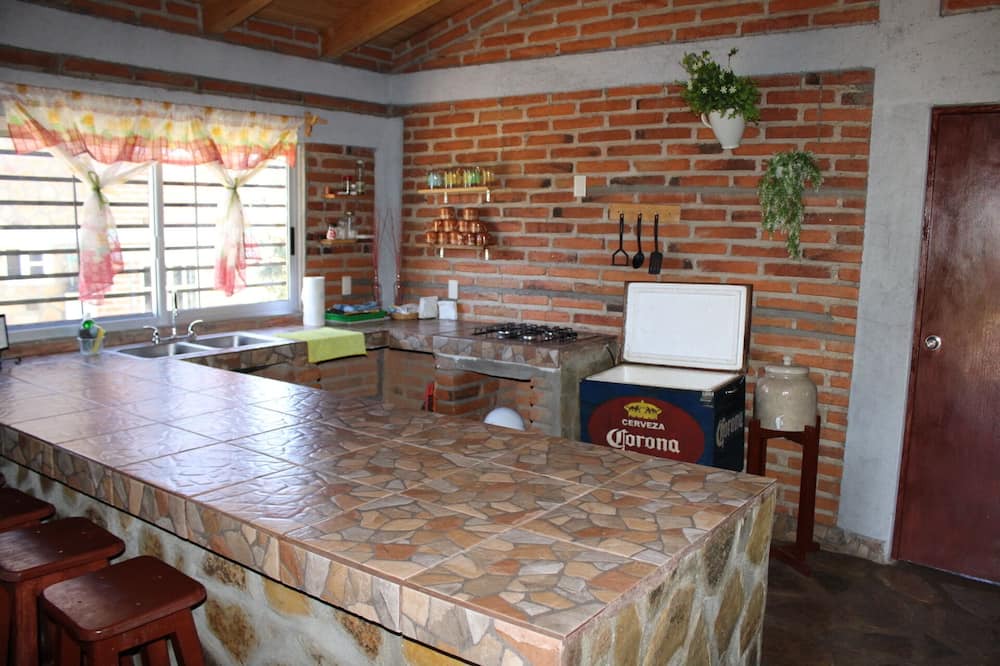 Photo of Kitchen in Marcos Castellanos