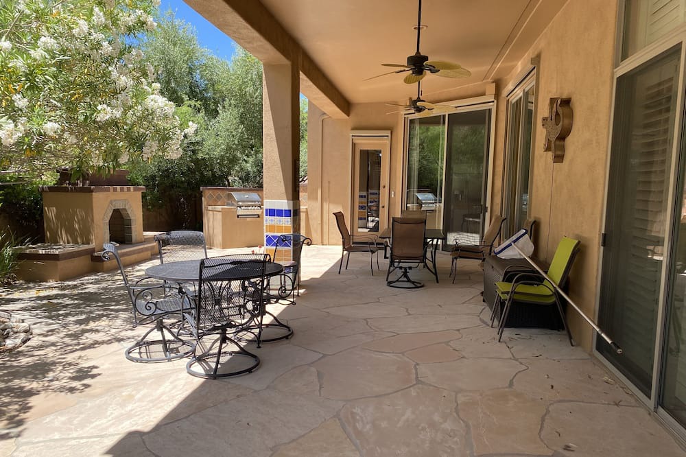 Photo of Patio Balcony in Saddlebrooke