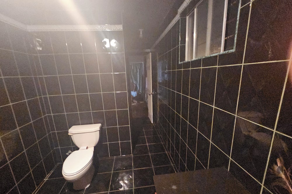 Photo of Bathroom in La Fonda
