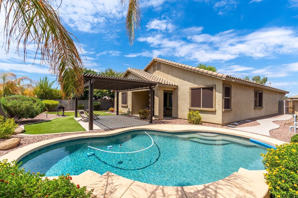 Photo of Outdoor in Rovey Farm Estates