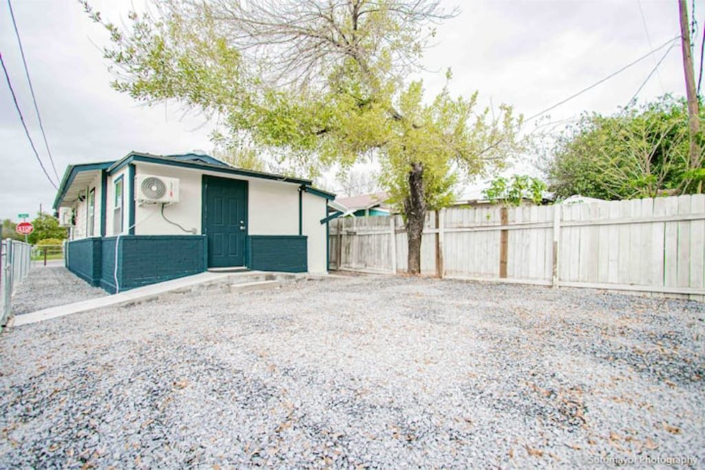 Photo of Outdoor in Pharr