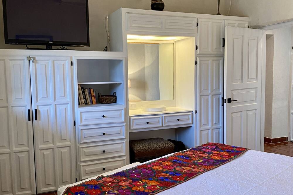Photo of Bedroom in Santa Rosa