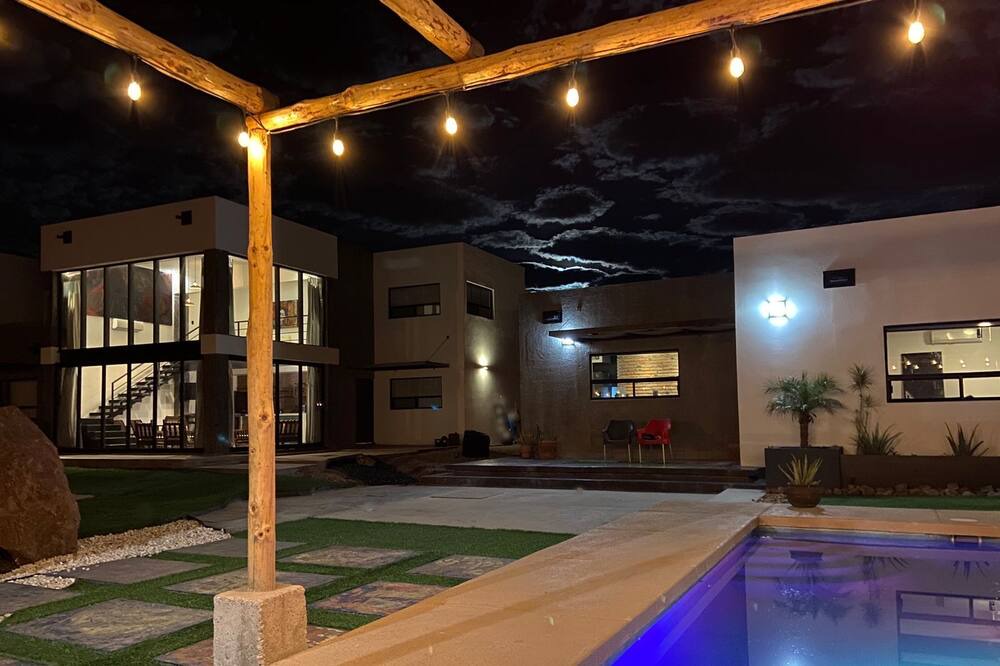 Photo of Outdoor in San Carlos