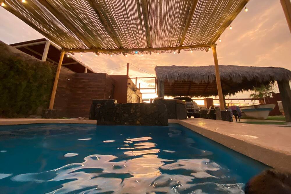Photo of Outdoor in San Carlos