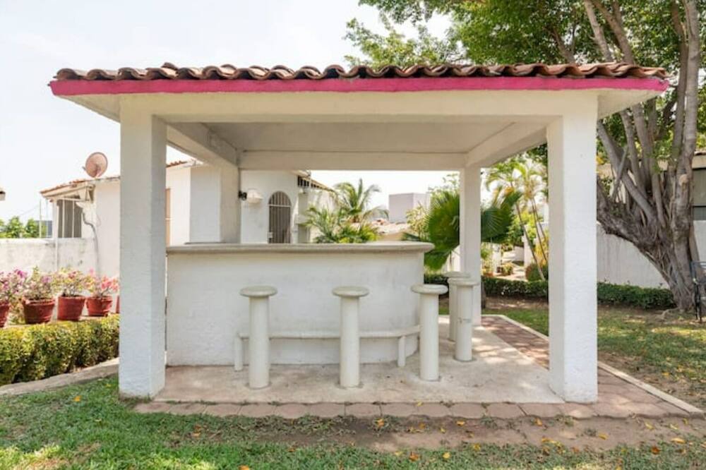 Photo of Outdoor in Puerto Marques