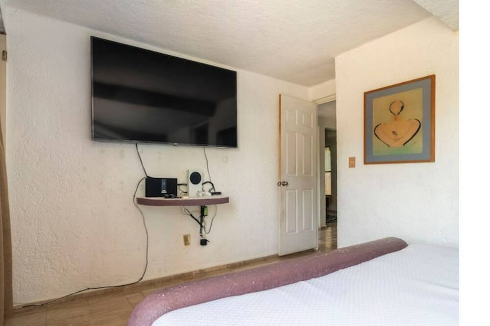 Photo of Bedroom in Puerto Marques