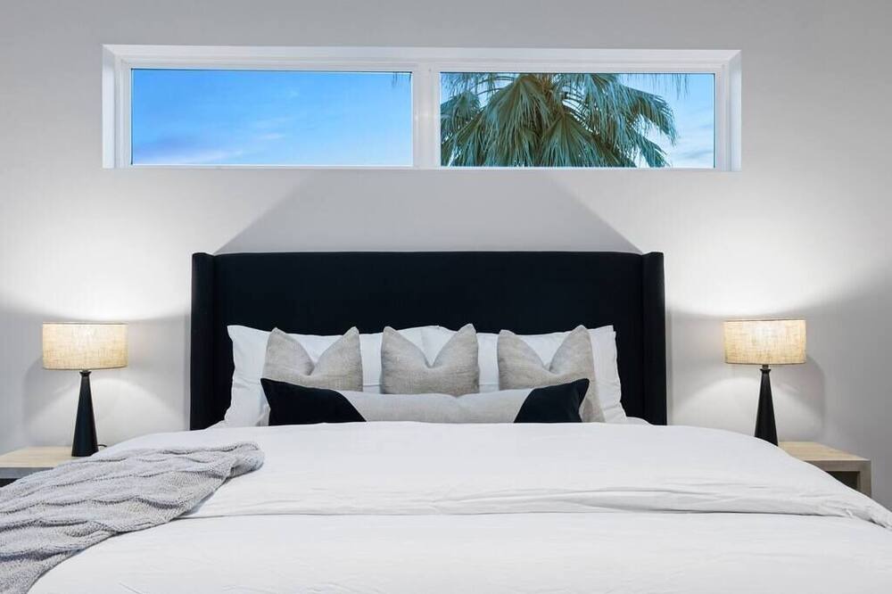 Photo of Others in Olivette Estates