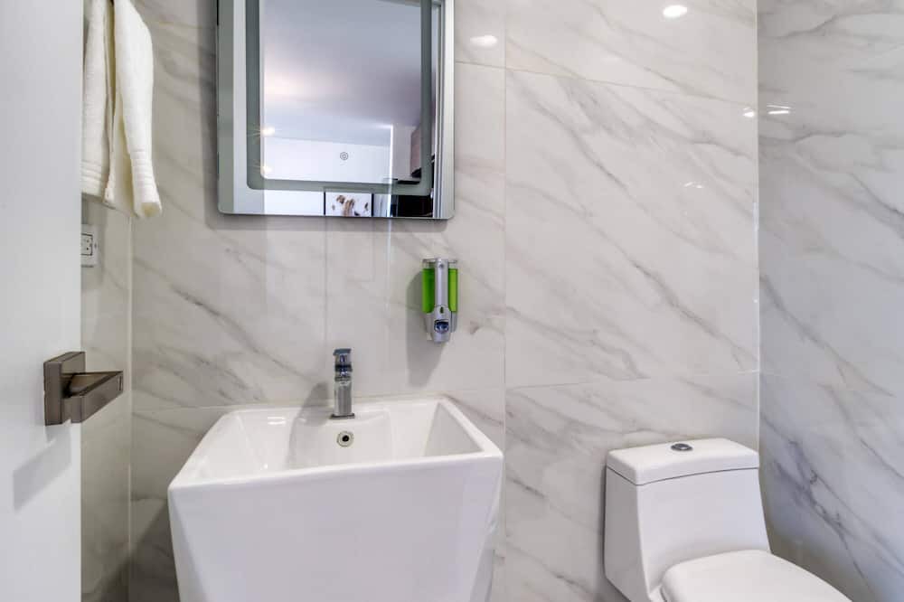 Photo of Bathroom in Tijuana