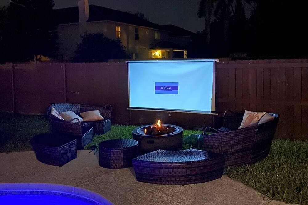 Photo of Outdoor in Mission
