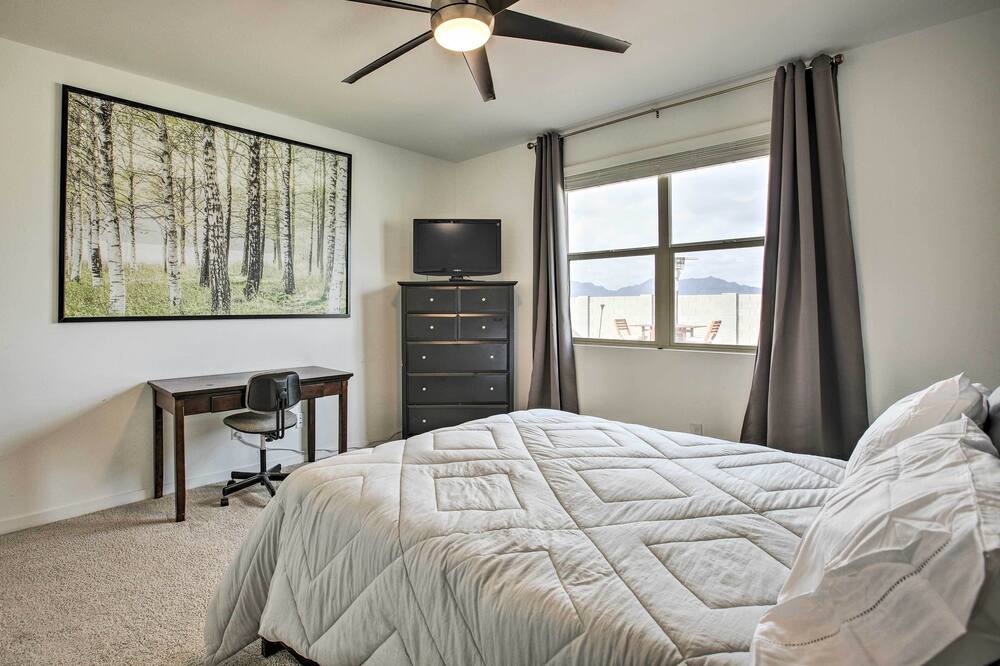 Photo of Bedroom in Laveen