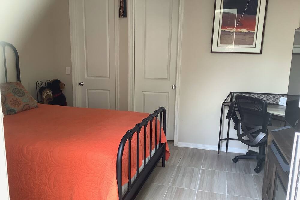 Photo of Bedroom in Gilbert
