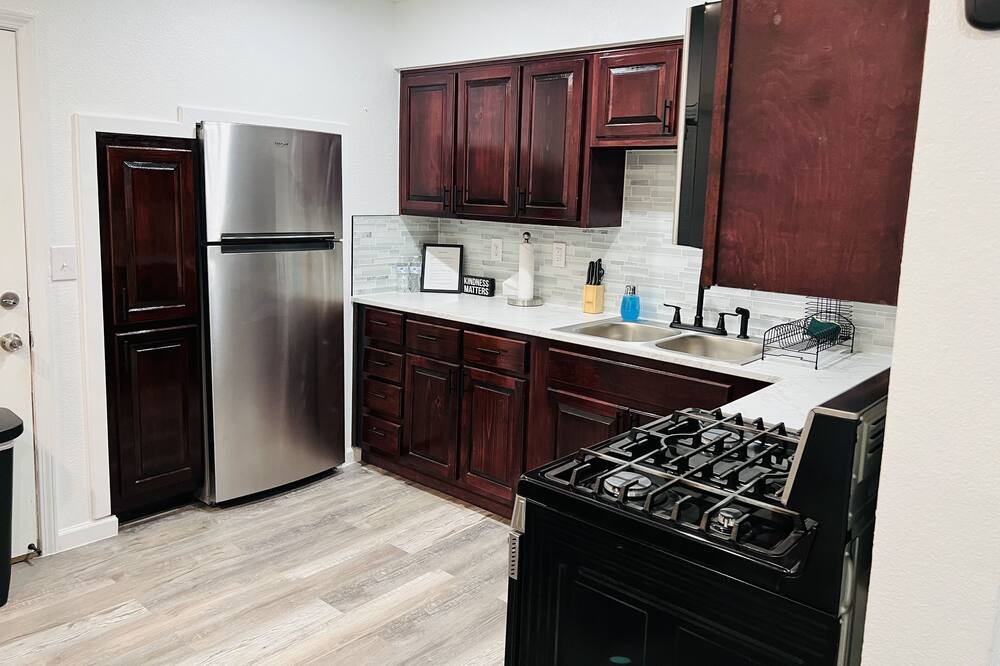 Photo of Kitchen in Eloy