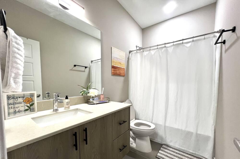 Photo of Bathroom in Mission