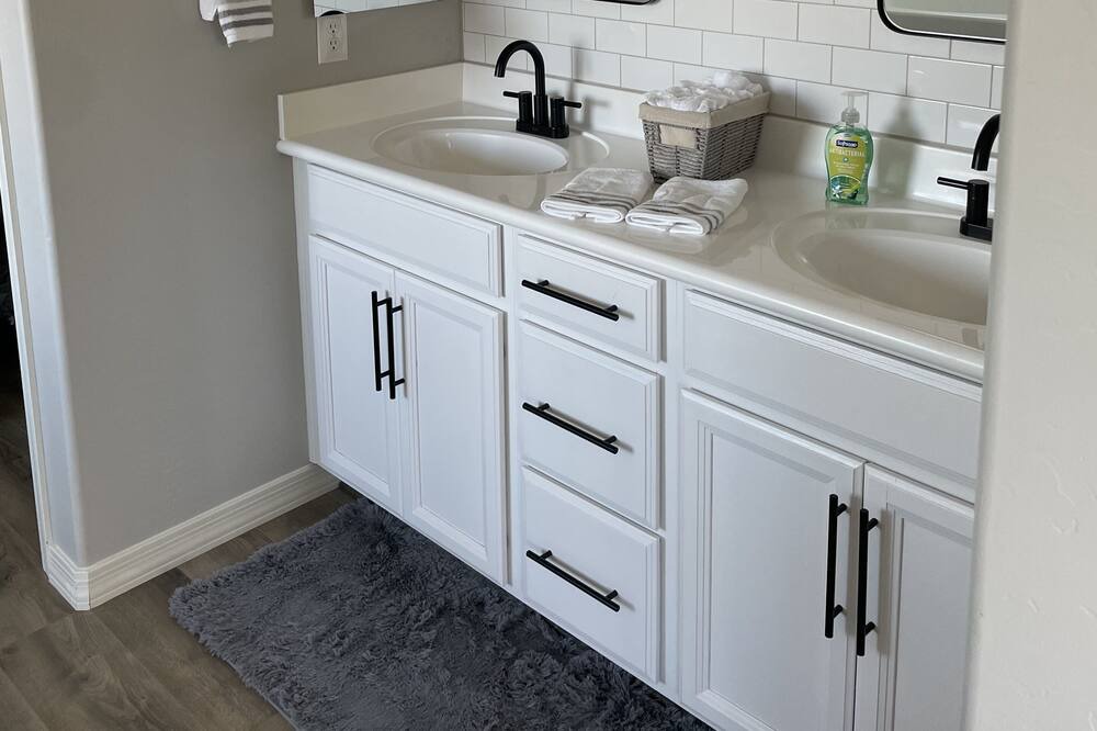 Photo of Bathroom in Buckeye