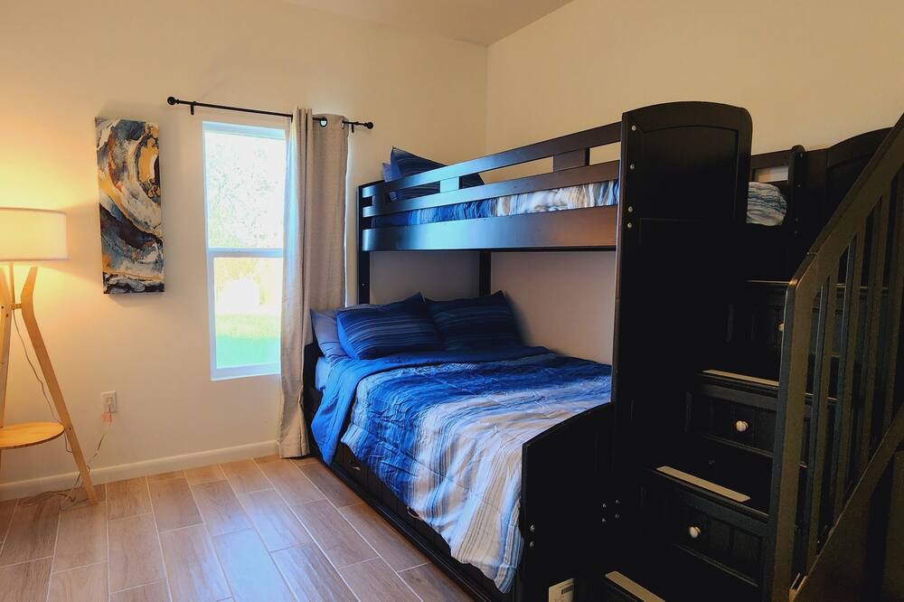Photo of Bedroom in Pharr
