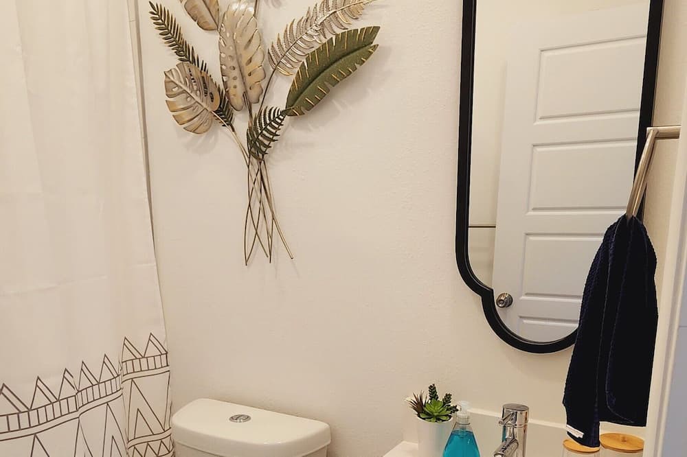 Photo of Bathroom in Pharr