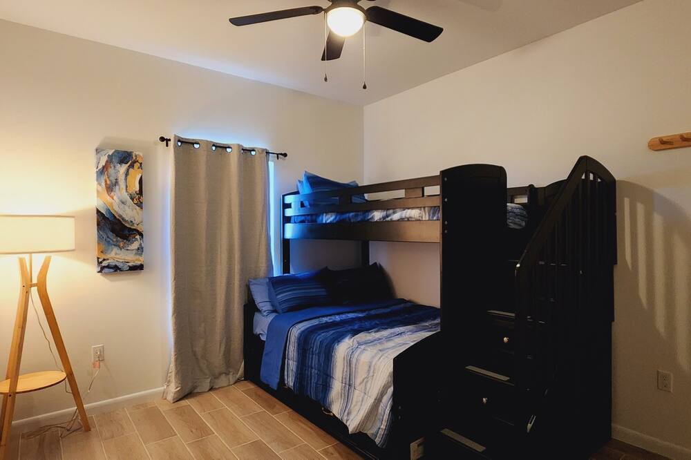 Photo of Bedroom in Pharr
