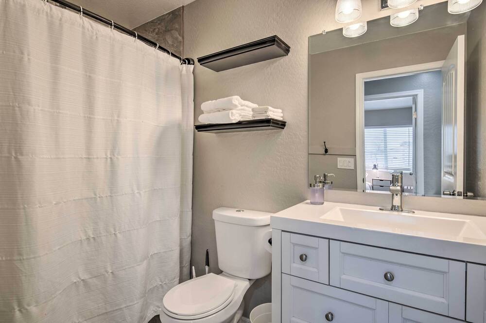 Photo of Bathroom in Estrella