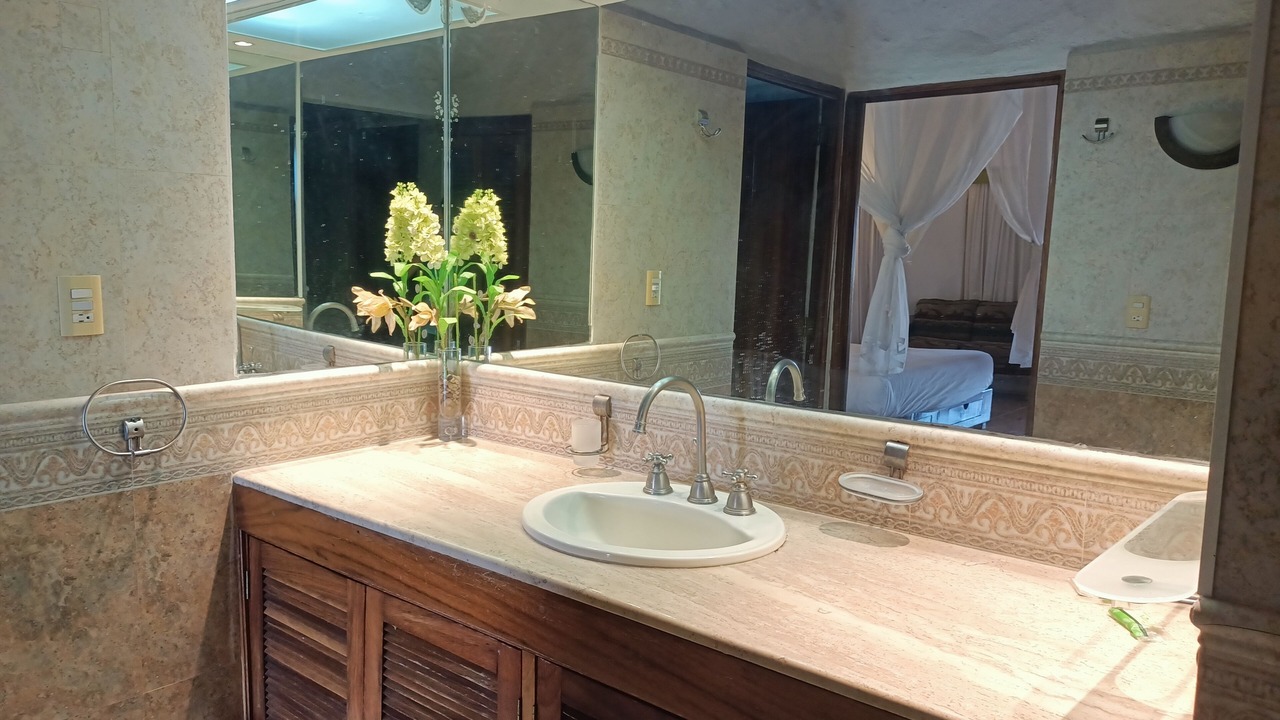 Photo of Bathroom in Peninsulas de Santiago