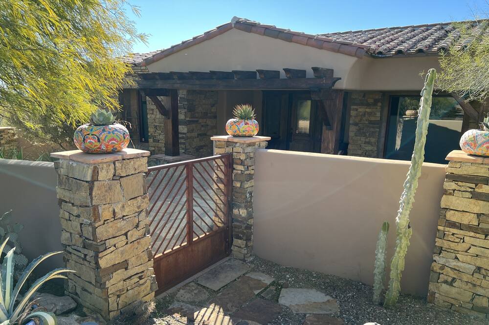 Photo of Others in Goldie Brown Pinnacle Peak Ranch